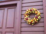 colonial holiday wreath