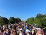 no social distancing: the crowd heading for Snow White at park opening